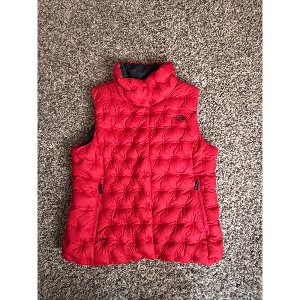 Women's Size Large The North Face 550 Down Snap Vest Quilted Puffer Red Coat